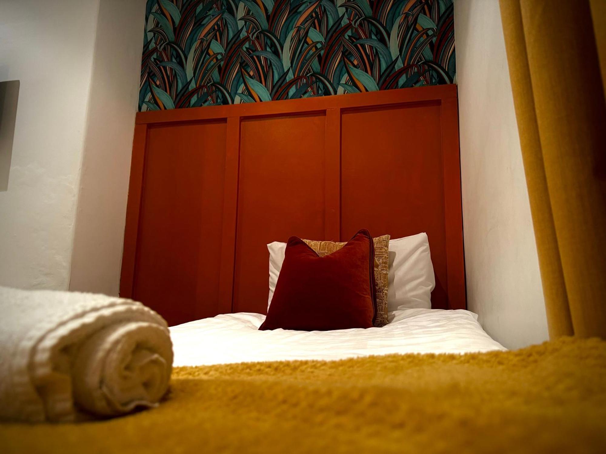 Sleeps10-Parking-Garden-Hottub-Petfriendly Villa Блекпул Екстериор снимка
